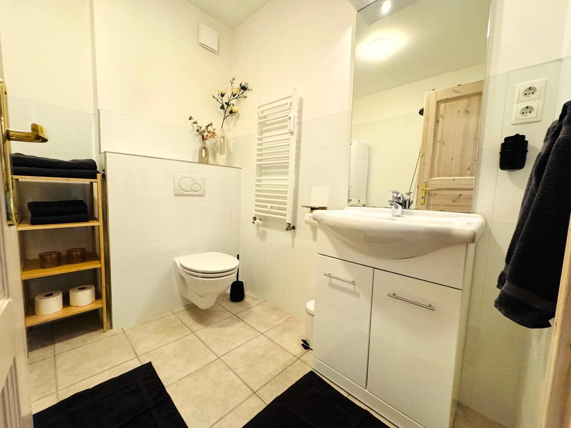 Superhosts Zentrum - Parkplatz - Badewanne - Netflix - Kaffee Bremen Ngoại thất bức ảnh